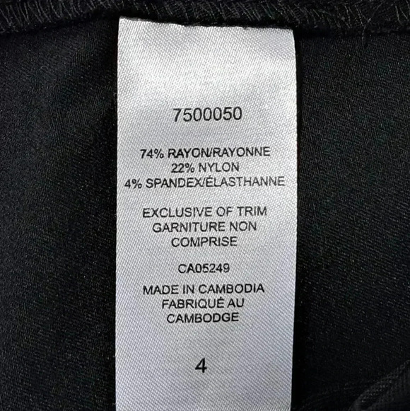 ❤️ S.C. & Co. Cropped Black Pants Size 4 - Picture 11 of 12